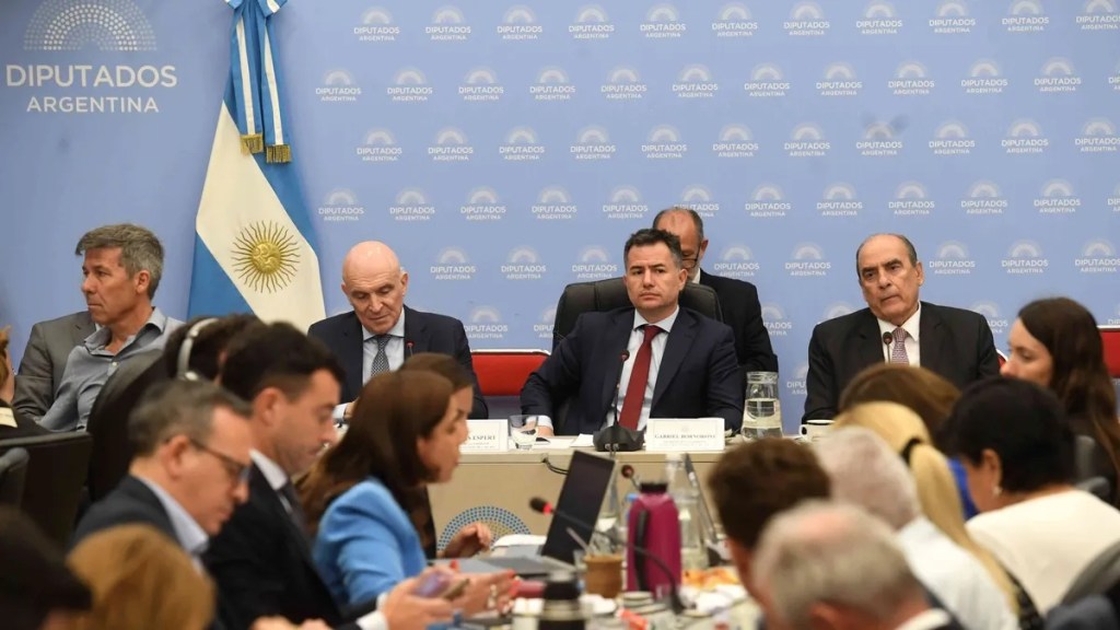 Continúan los debates del proyecto de ley «Bases» en comisiones en&nbsp;Diputados