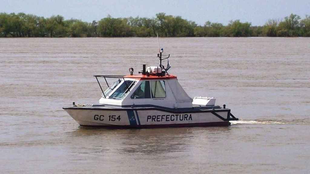 Buscan a pescador que desapareció al caer al río Paraná en la ciudad correntina de&nbsp;Ituzaingó