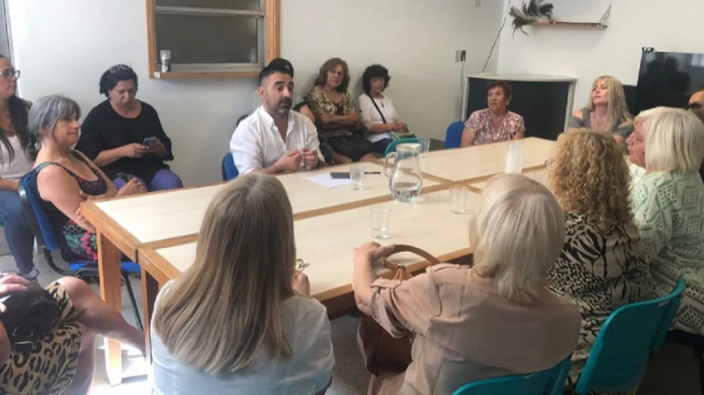 Autoridades del ISSyS se reunieron con Jubilados, Retirados y Pensionados del&nbsp;Chubut