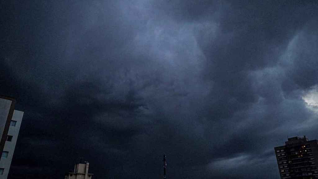 Rigen alertas por tormentas en el norte del país y por vientos fuertes en el&nbsp;sur