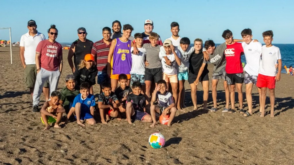Continúa desarrollándose con éxito la propuesta recreativa “Verano Fútbol 2024” en Playa&nbsp;Unión