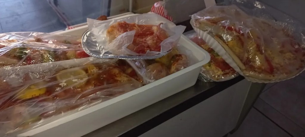 Bromatología decomisó mercadería en mal estado en una pollería y labró acta de&nbsp;infracción