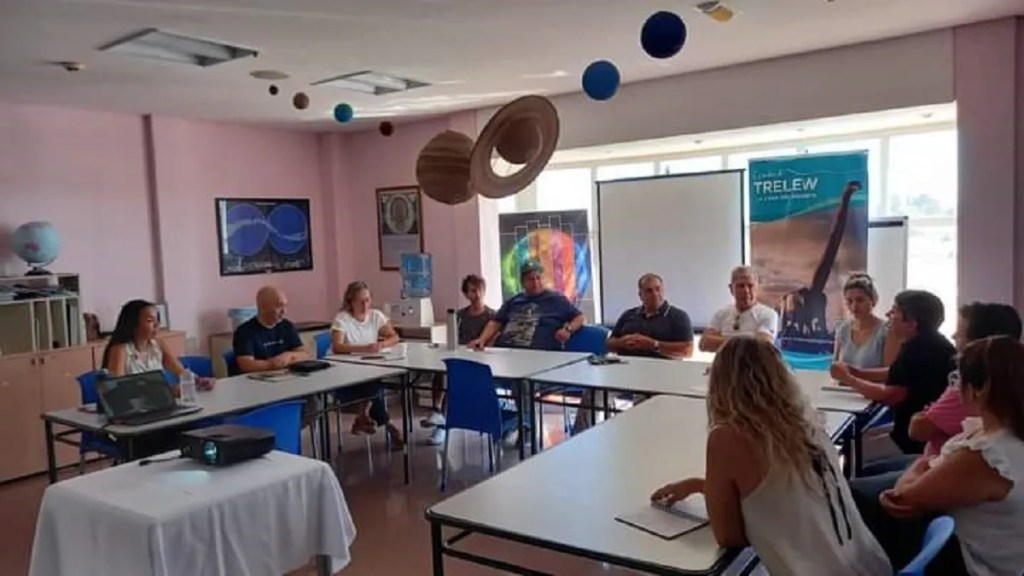 Mesa de trabajo entre Turismo y el sector hotelero y gastronómico para potenciar los servicios y la&nbsp;actividad