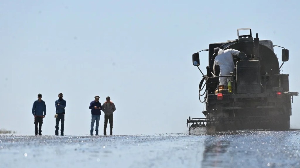 El Gobierno Provincial avanza con la pavimentación del acceso a El&nbsp;Doradillo