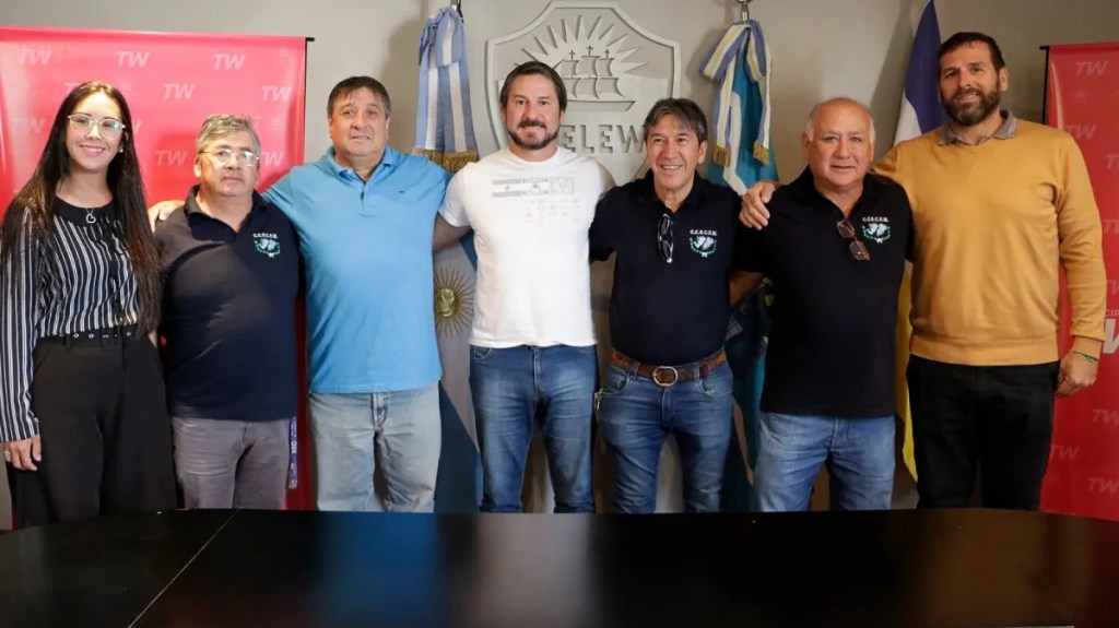 Merino presentó las actividades por el 2 de abril e instó a “malvinizar” cada&nbsp;acto