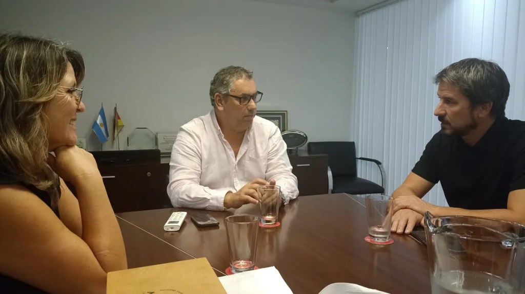 Merino se reunió con la Cámara Argentina de Turismo y AOCA buscando posicionar a Trelew en el segmento del turismo de&nbsp;reuniones