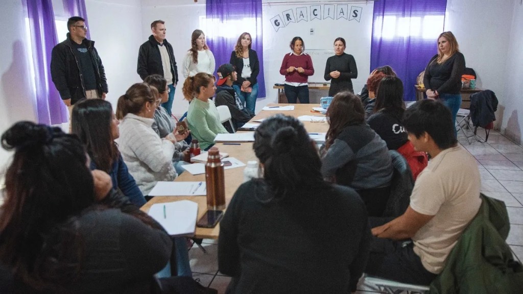 Con gran participación de vecinos, finalizó en Rawson el Taller de Orientación al Trabajo&nbsp;Independiente