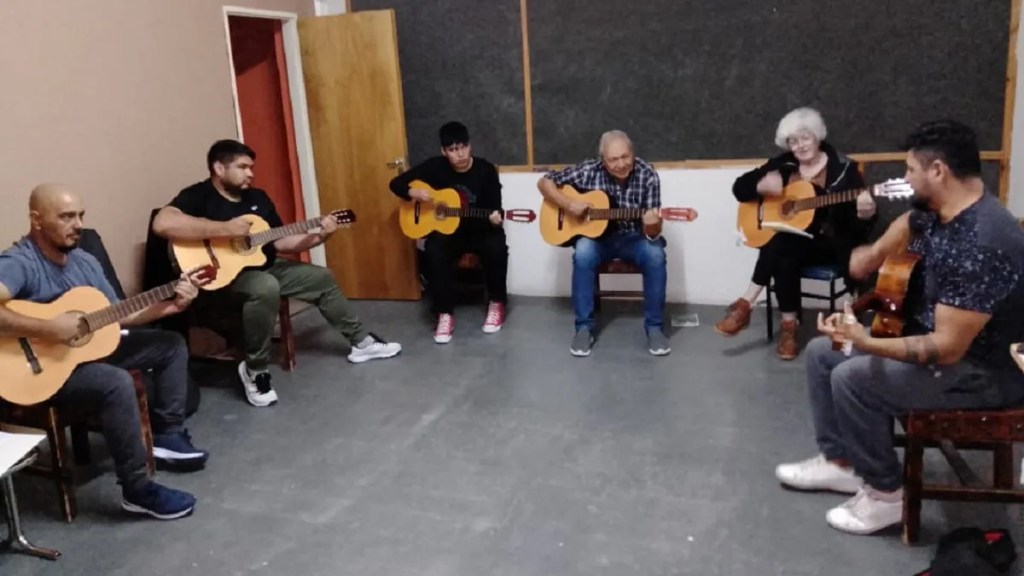 Convocatoria para participar del taller de&nbsp;guitarra
