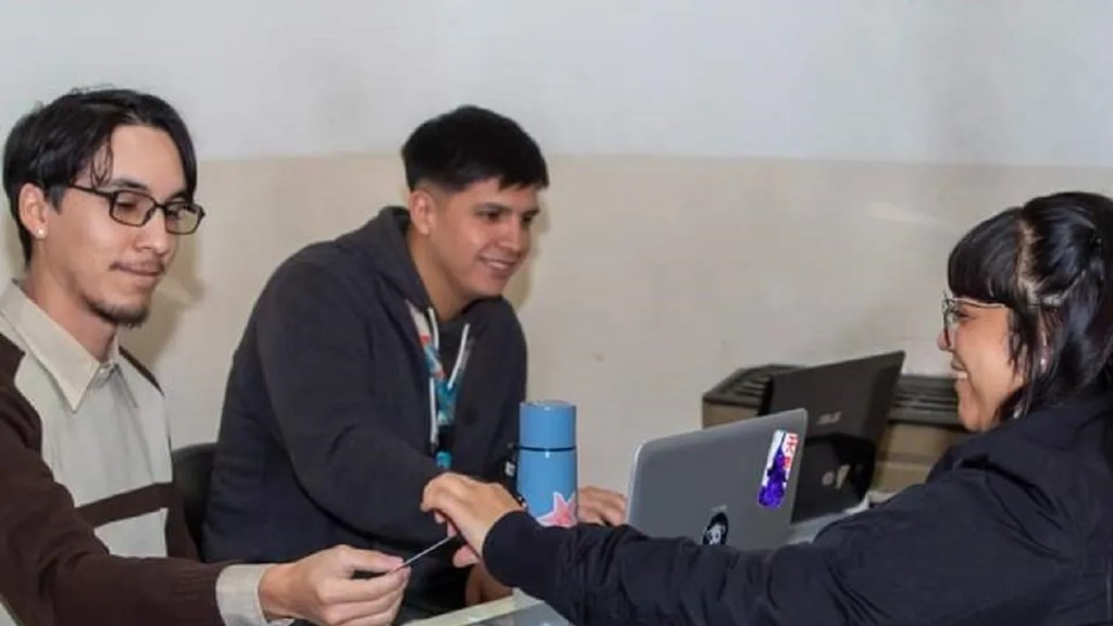 El Municipio acercó el Punto Digital a la vecinal de Planta de&nbsp;Gas