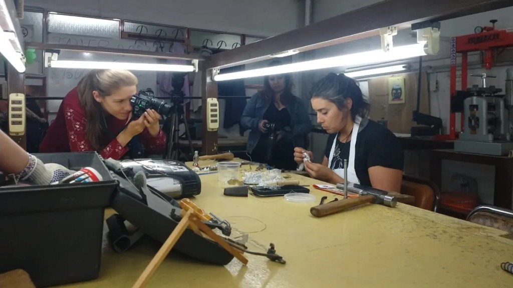 El Municipio promueve el desarrollo artístico y recreativo a través del taller de&nbsp;fotografía