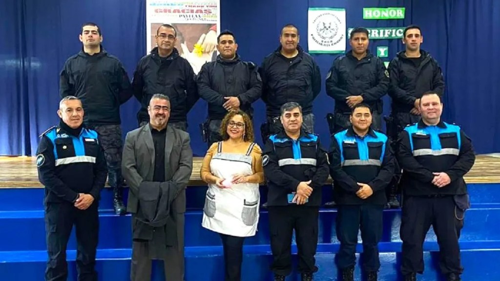 Provincia entregó material para niños con Autismo de la Escuela N°&nbsp;155