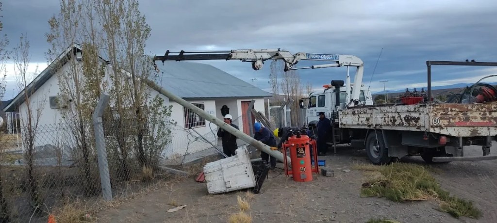 Provincia trabaja para restablecer el servicio eléctrico en Gualjaina y&nbsp;Gastre