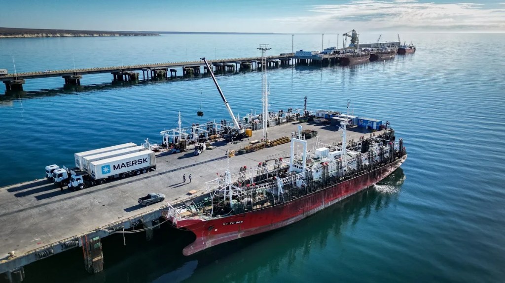 Los puertos de Chubut continúan con excelentes descargas pesqueras de&nbsp;calamar