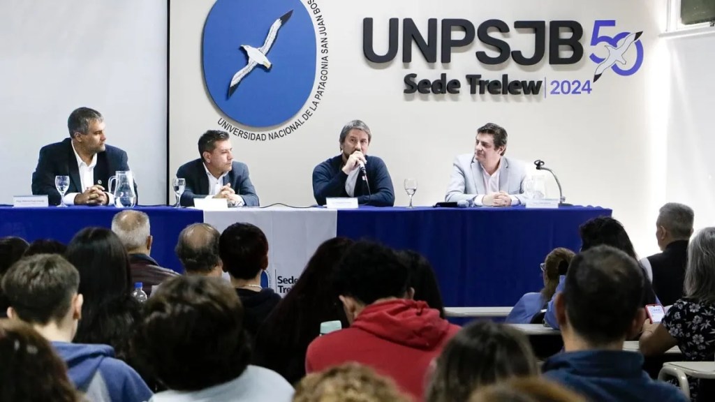 Merino: “Sin conocimiento, sin investigación ni tecnología, no es posible que haya desarrollo en la&nbsp;región”