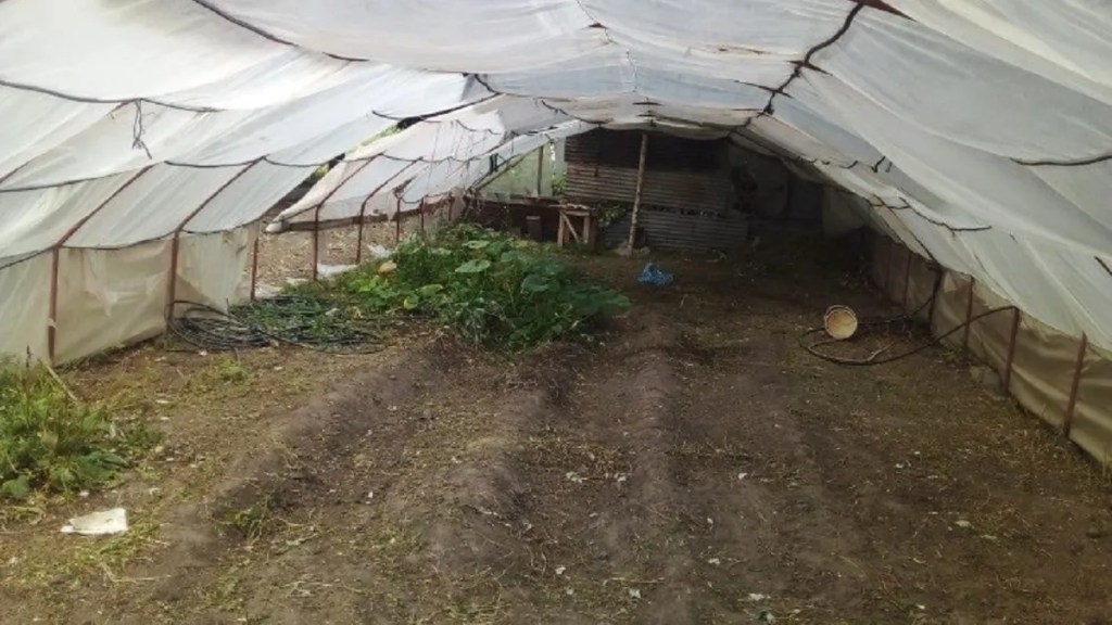 Producción visitó junto a INTA proyectos productivos de instituciones&nbsp;educativas