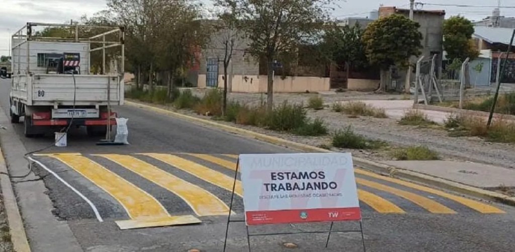 Tránsito seguro: no se detiene la demarcación de reductores de&nbsp;velocidad