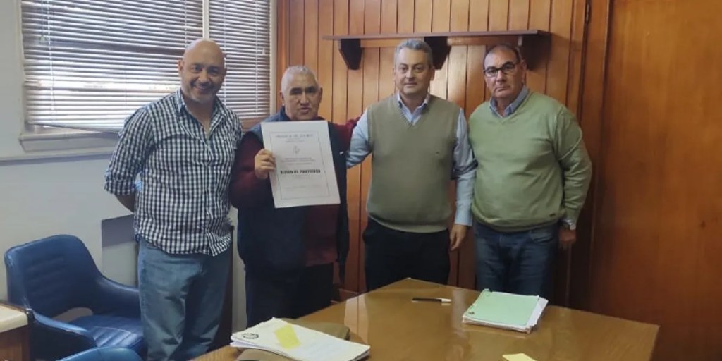 Provincia continúa con la entrega de títulos de propiedad a pobladores del&nbsp;interior