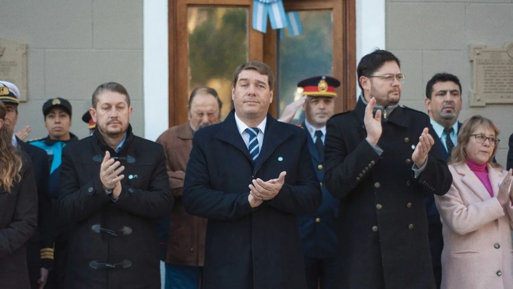 Biss encabezó el acto conmemorativo por el Día de la Revolución de&nbsp;Mayo