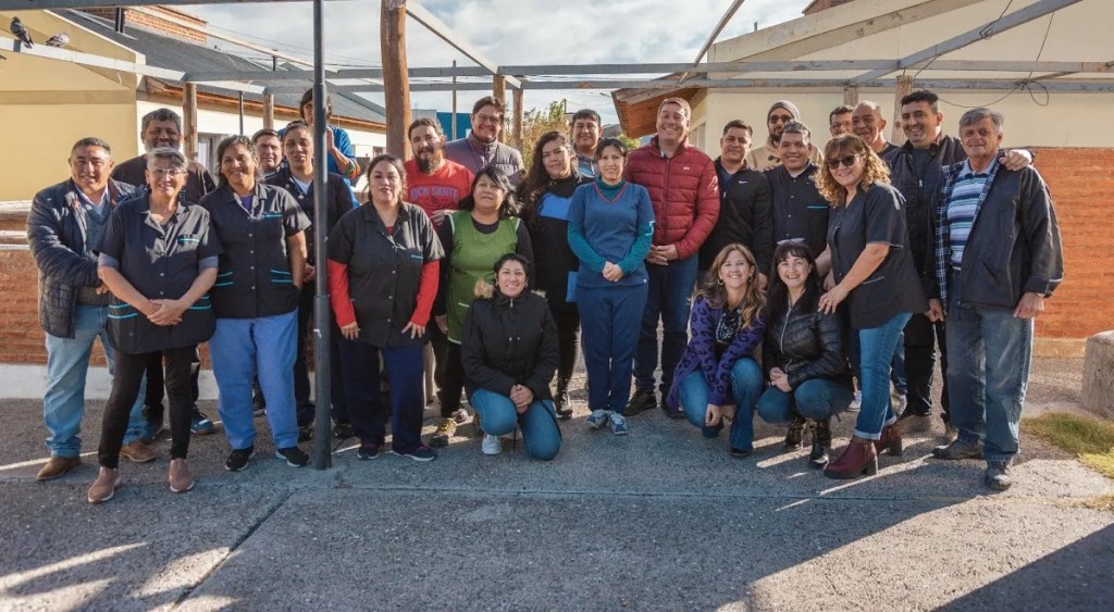 El intendente Biss y funcionarios municipales visitaron el Complejo de Casas&nbsp;Tuteladas