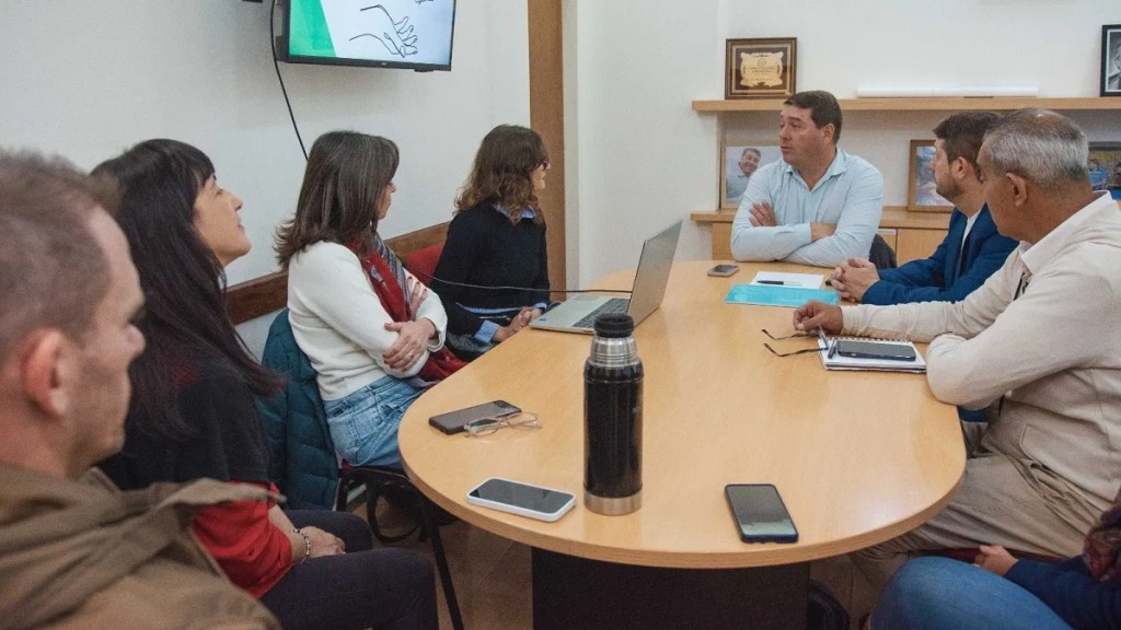Empresaria de Rawson le presentó a Biss proyecto destinado a&nbsp;emprendedores