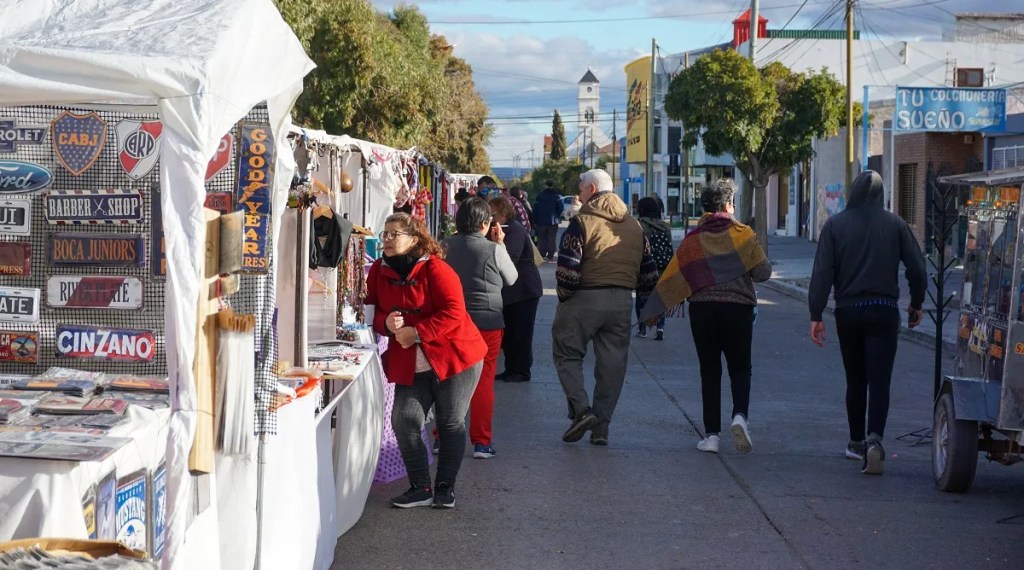 Finalizó la “Expo Peatonal” en Rawson, iniciativa que busca potenciar el trabajo de expositores de la&nbsp;zona