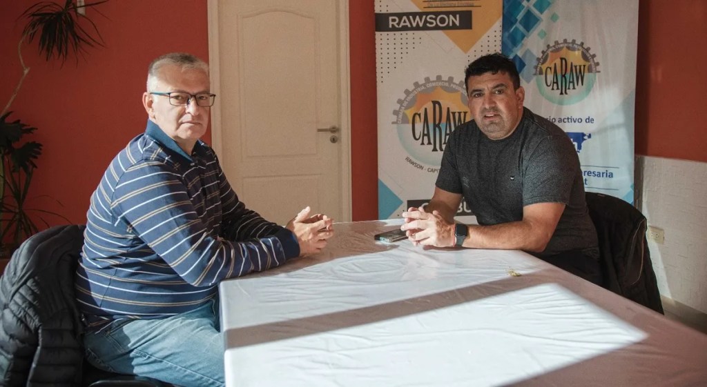 Ambiente Municipal trabaja en el embellecimiento de la zona céntrica comercial de&nbsp;Rawson