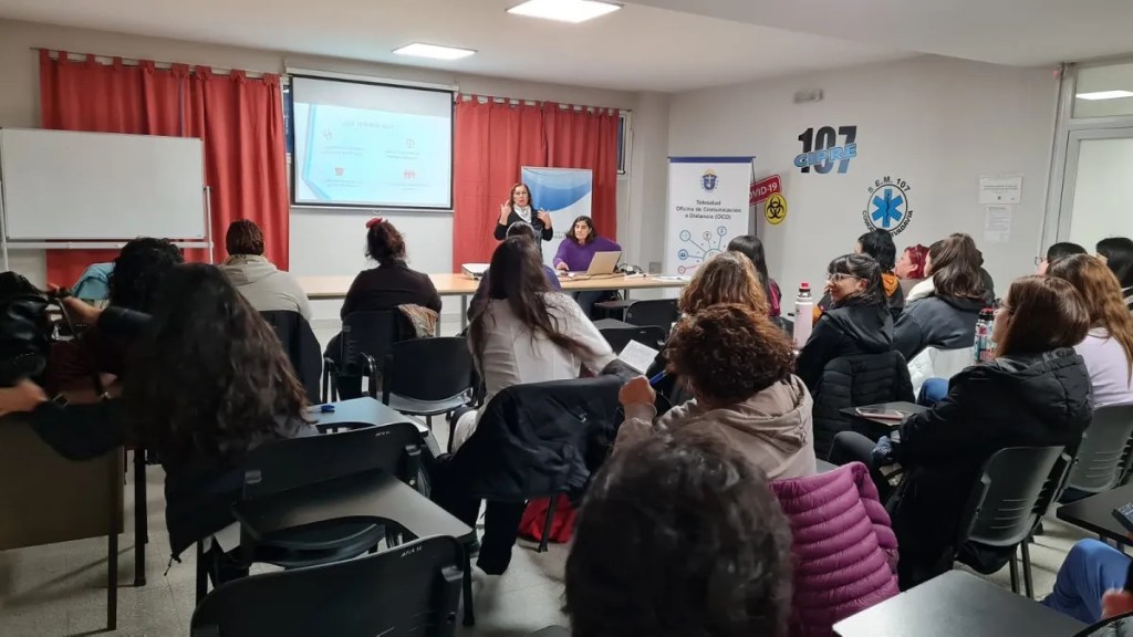 Provincia dictó una capacitación para la adecuada gestión de residuos peligrosos en el Hospital Regional de Comodoro&nbsp;Rivadavia