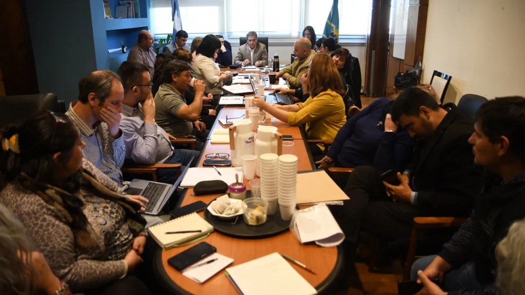 Torres garantizó el salario mínimo de un docente en&nbsp;$500.000