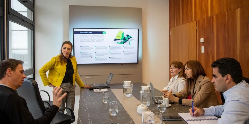 Chubut recaba experiencias para potenciar la radicación de empresas en la&nbsp;provincia