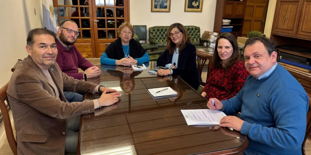 Estratégico encuentro entre el Gobierno Provincial y la Universidad Nacional de la&nbsp;Patagonia