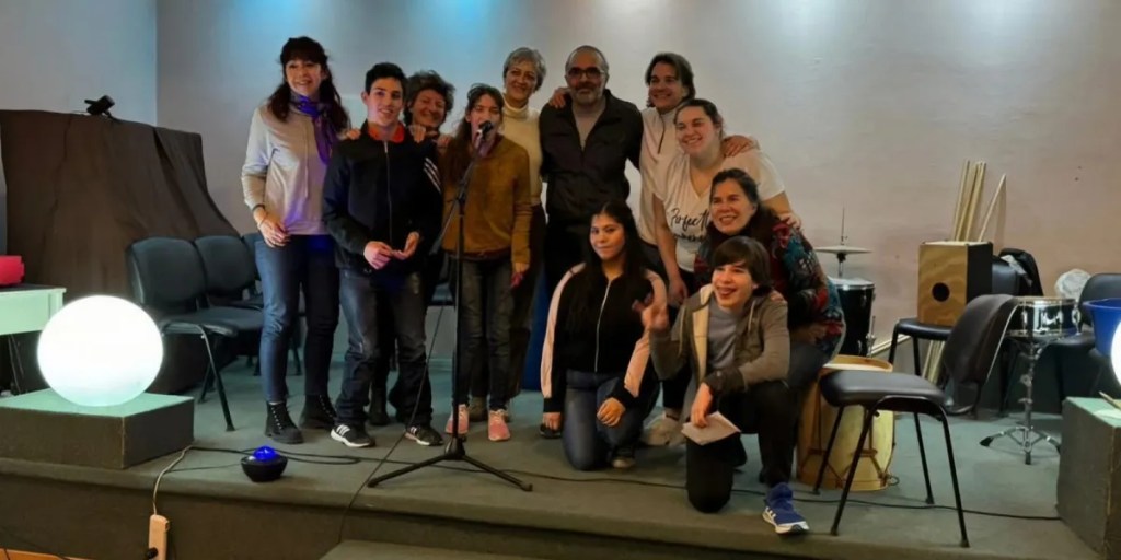 Gran experiencia creativa de expresión musical se vivió en el taller “Música para Creer y&nbsp;Crecer”