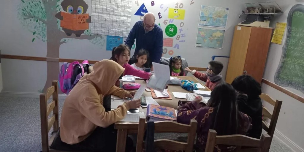 La Municipalidad de Rawson continúa brindando clases de apoyo escolar en los distintos niveles&nbsp;educativos
