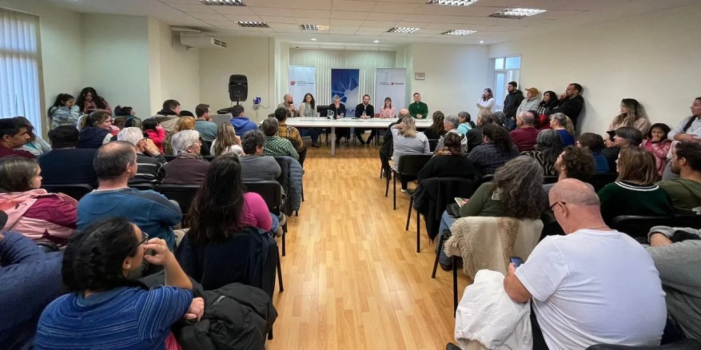 Más de 200 vecinos de la cordillera asistieron a charlas informativas sobre créditos para emprendimientos turísticos y productivos brindadas por la&nbsp;Provincia