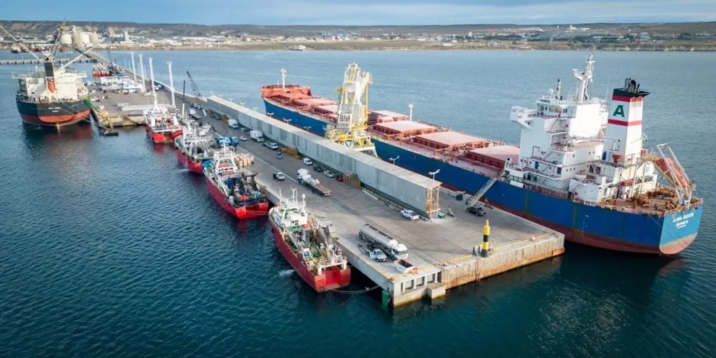 El Gobierno destacó el ritmo de operación que presentan los muelles Storni y Piedra Buena de Puerto&nbsp;Madryn