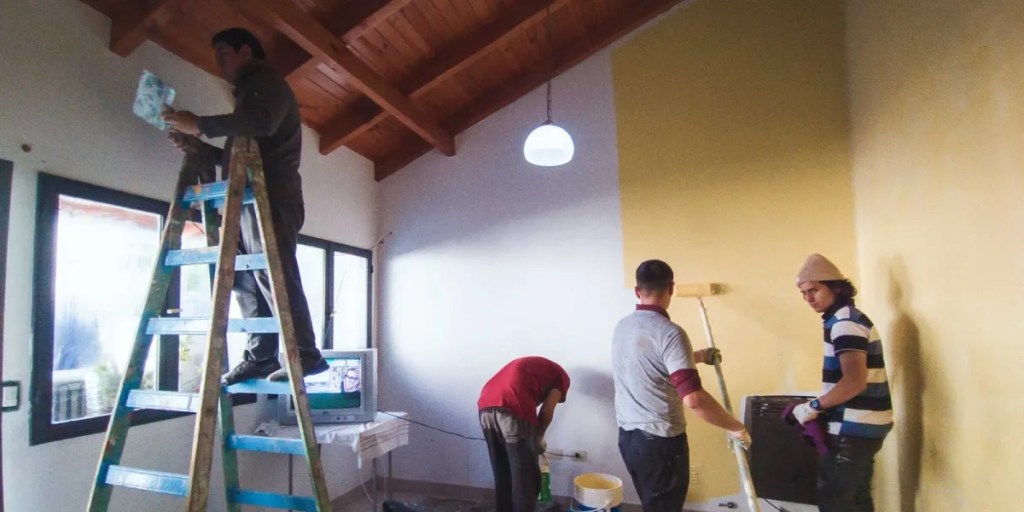 Obras Públicas Municipal avanza con trabajos de refacción en las Casas Tuteladas de&nbsp;Rawson