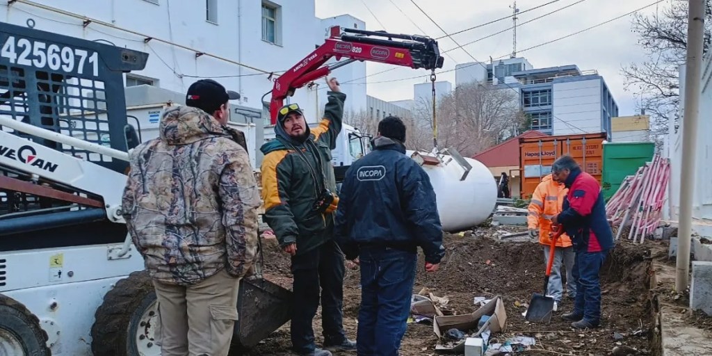 Provincia inició la obra de la subestación transformadora para instalar el resonador del Hospital Regional de Comodoro&nbsp;Rivadavia