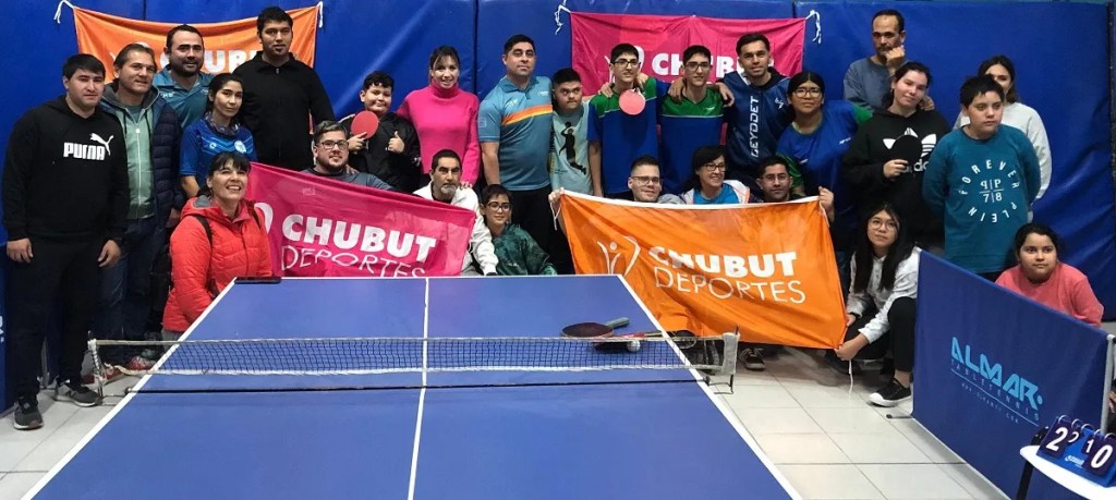 El Municipio ofrece taller de tenis&nbsp;adaptado