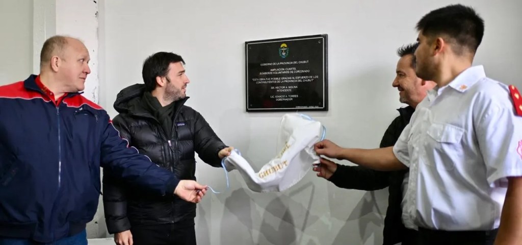 Torres firmó el inicio de obra de la escuela N°779 de&nbsp;Corcovado