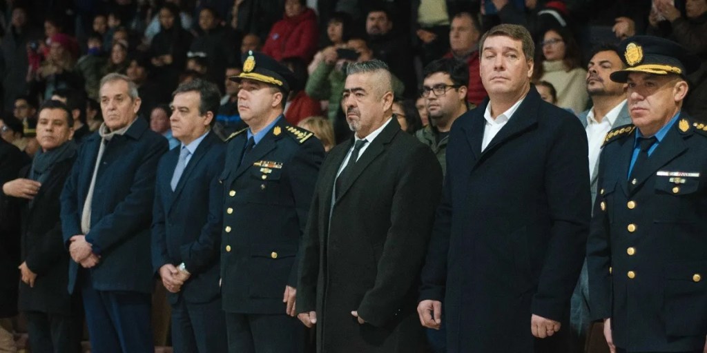 Biss participó del acto de la Jura de Lealtad al Pabellón Nacional de cadetes de la Policía de&nbsp;Chubut