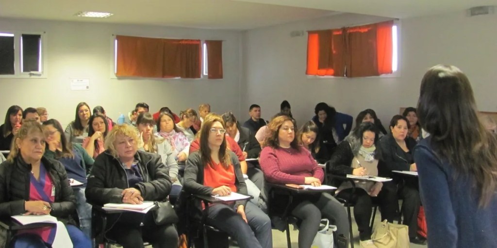 Sellaron un convenio con la Universidad Siglo 21 para fotalecer la formación académica y&nbsp;profesional