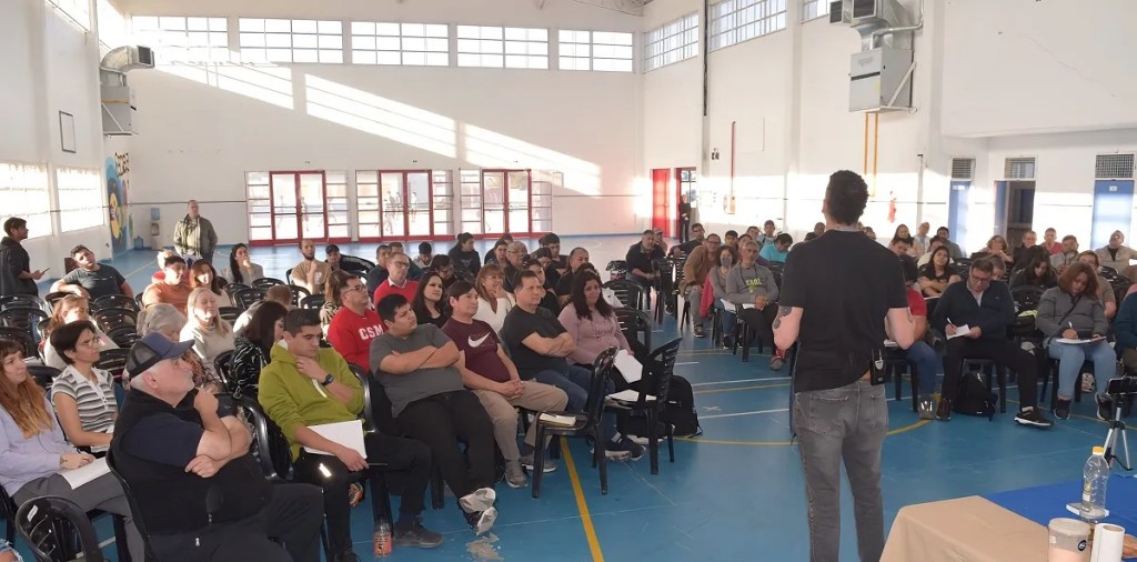 Trelew, chacinados, embutidos, curso gratuito, elaboración artesanal, INTA, capacitación, producción local