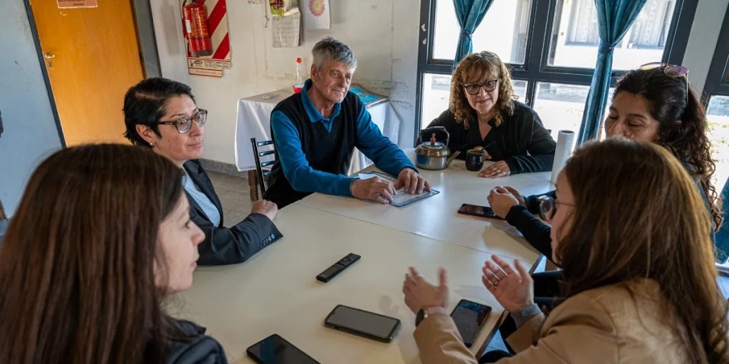 Funcionarias de la Municipalidad y PAMI planifican nuevas iniciativas para adultos&nbsp;mayores.