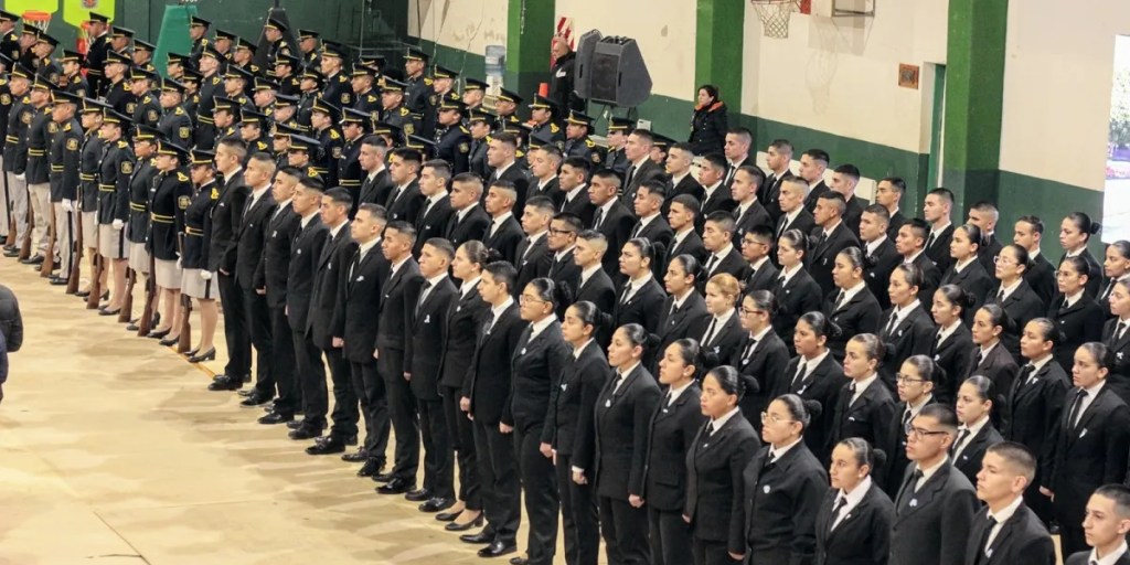 El Gobierno realizó el juramento de lealtad a la Bandera Nacional a 240 aspirantes y cadetes de la Policía del&nbsp;Chubut