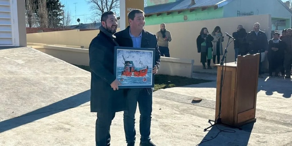 El intendente Biss acompañó el 103° aniversario de Las&nbsp;Plumas