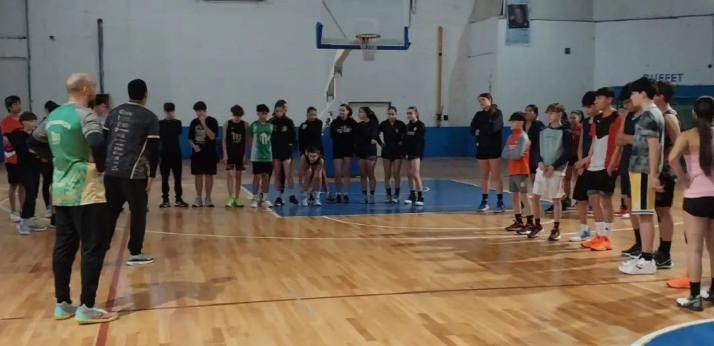 Exitosa primera jornada de tecnificación de&nbsp;básquet