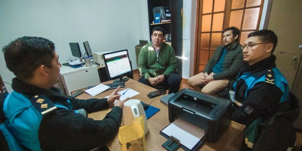 La Municipalidad y el Centro de Monitoreo articulan acciones para evitar basurales clandestinos en&nbsp;Rawson