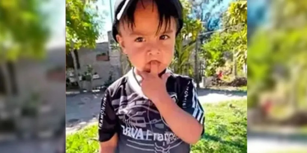 Loan Peña, desaparición, Corrientes, Juan Pablo Gallego, caso Grassi, investigación, sospechoso, trata de personas, María Noguera, José Peña, Roberto Méndez, justicia, nuevas detenciones, investigación criminal, redes locales, abogado de las víctimas, Loan Peña, desaparición, investigación, Camila Núñez, Carlos Pérez, Cristina Penzo, Corrientes, testigos, 9 de Julio, River Plate, jueza, José Peña, perito, Daniel Ramírez, Mónica Millapi, Loan, Corrientes, secreto de sumario, Juzgado Federal de Goya, Cristina Penzo, procesamientos, detenidos, investigación, desaparición, abogados, información, Walter Maciel, Francisco Méndez, María Victoria Caillava, Carlos Pérez, Daniel Ramírez, Mónica Millapi, Laudelina Peña, Antonio Benítez, Loan Danilo Peña, Puerto Vilelas, desaparición, niño desaparecido, operativo policial, identikit, sargento Alejandro Velázquez, Departamento de Trata de Personas, búsqueda activa, colaboración ciudadana