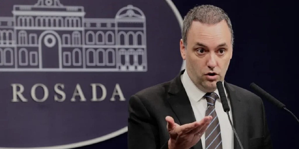 Manuel Adorni asume como nuevo Secretario de Comunicación y&nbsp;Medios