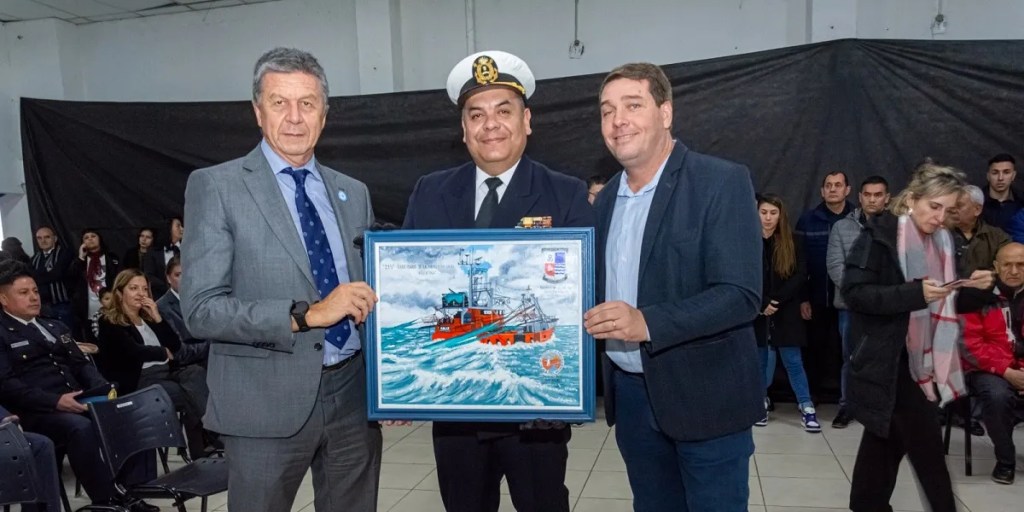 Menna y Biss participaron del 214° aniversario de Prefectura&nbsp;Naval