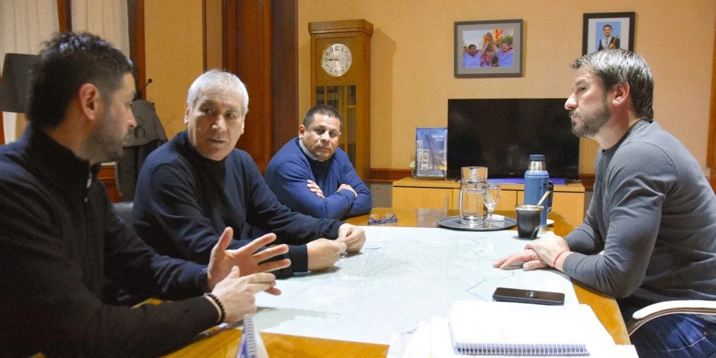 Trelew, centro comercial a cielo abierto, Gerardo Merino, Alfredo Béliz, Sindicato de Comercio, SEC, CICECh, CAME, comercio local, economía, Central de Cargas, Día del Empleado de Comercio, apoyo municipal, desarrollo económico, logística, proyecto urbano, mercado nacional, mercado internacional, Trelew economía